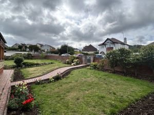 Photo 24- click for photo gallery